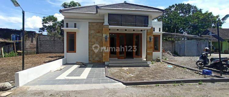 Rumah Baru SHM Dekat Pemda Magelang 1