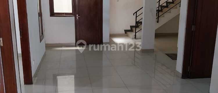 Disewakan Rumah Batununggal Mulia Bisa Untuk Kantor Dan Tempat Tinggal 1