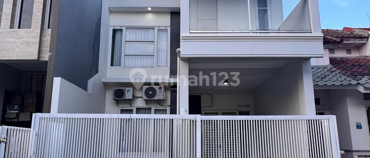 For Sale Nice House in Pakuwon City 1