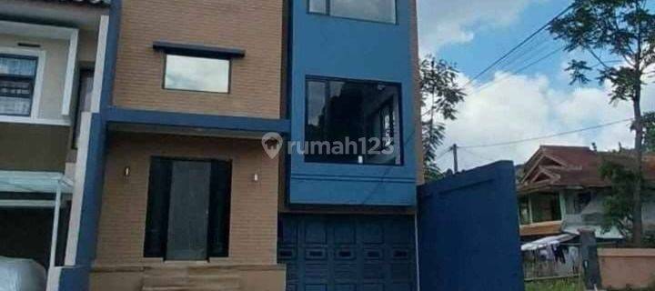 Di Jual Villa Cluster Di Cimbuluit Cidadap Bandung 1