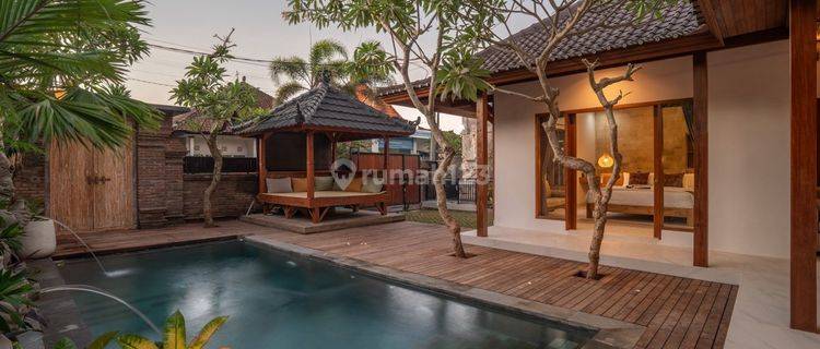 New Renovation Modern Balinese Style Villa With High Occupancy Rental In Jimbaran.. Near To Gwk 1