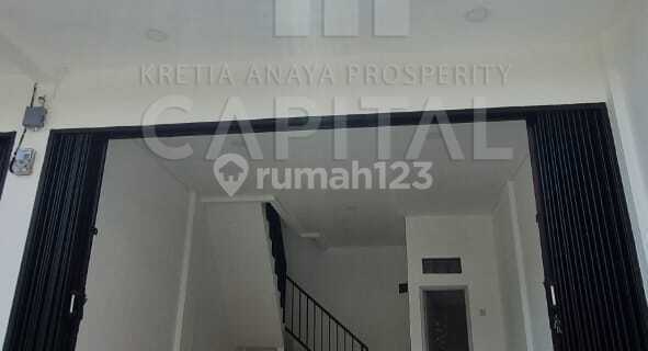 4 Units of New Ruko Highly Strategically Located on Lembang Highway, West Bandung. 1
