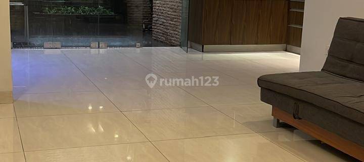 Rumah 8x16 Sudah Renovasi SHM di Bsd Foresta, Tangerang 1