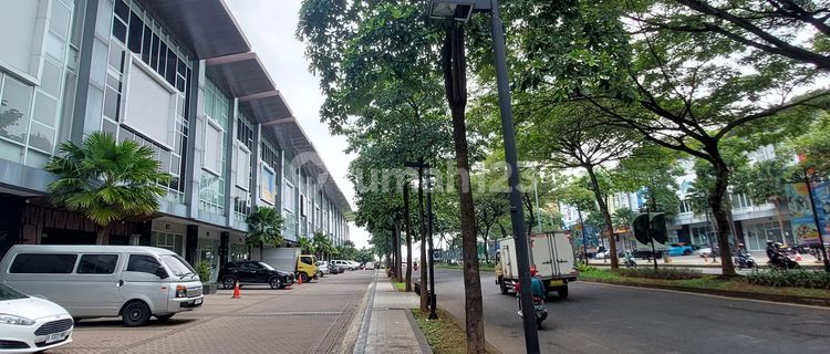 For Sale 3-Story Shophouse Plus Rooftop & Basement Parking in Southcity Cinere Superblock - Cabe.com 1