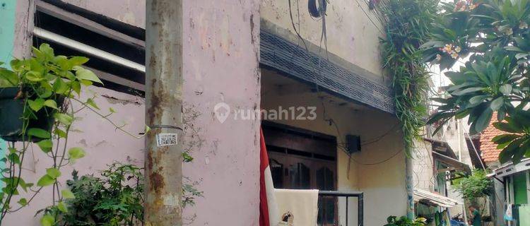 Rumah Sederhana 2 Lantai Di Pulomas Akses Motor Dekat Perkantoran 1