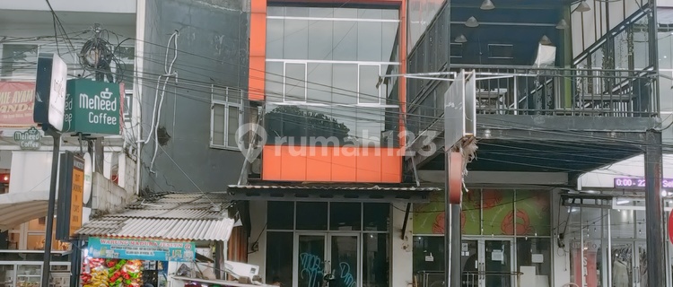 Affordable Strategic Shop House at Jl. Akses Ui Kelapa 2 Depok 1