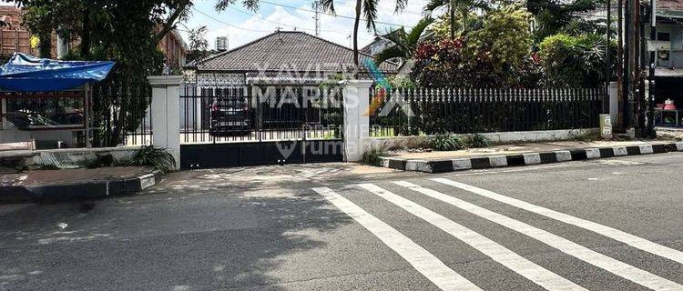Dijual Rumah Bonus Bangunan Pabrik di Poros Ahmad Yani Blimbing Malang 1