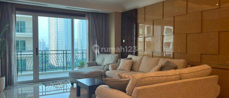 Apartement Pakubuwono Residences 3 BR Furnished 1