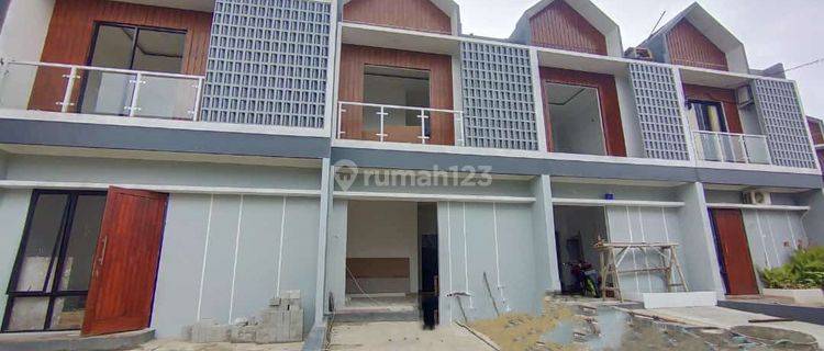 Rumah 2 Lantai Scandinavian  Tanpa Bicheking Dekat Stasiun Citayam  1