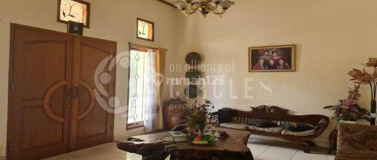 Rumah Elegan Dan Nyaman Cocok Ditempati Bersama Keluarga 1