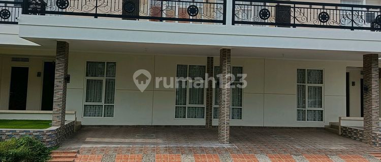 Luxury House in Tamansari, Suitable for Officials, Foreigners, Artists. 1