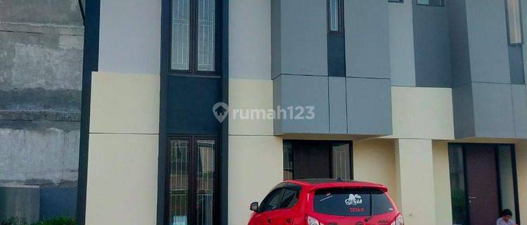 Rumah mewah harga miring di grand kawanua Victoria dekat bandara 1