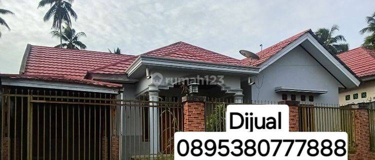 Rumah bagus di perumahan star of paniki pinggir jl aa maramis  1