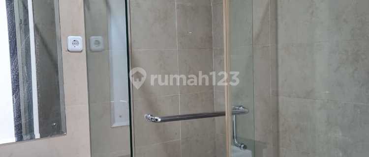 Dijual. Rumah Di Cluster Asia Tropis. Cluster premium terdepan dan terbaik. 1