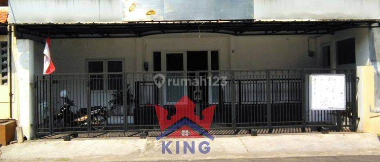 Rumah tengah kota disewakan untuk kantor dan usaha 1