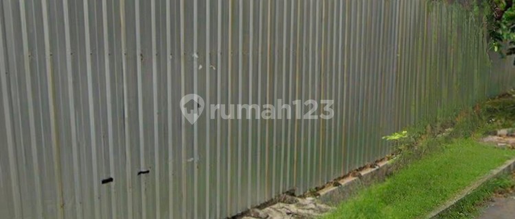 Old House for Rent in Central Semarang 1