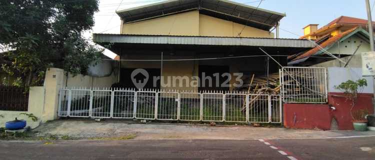 Gudang /Rumah Lama Disewakan di Jalan Papandayan 1
