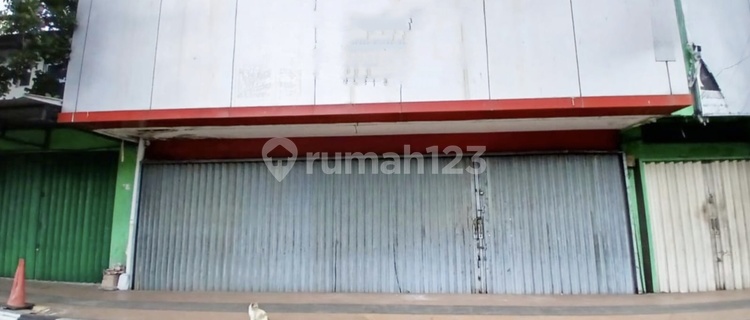 Two-Story Shop House for Rent in Downtown Semarang 1