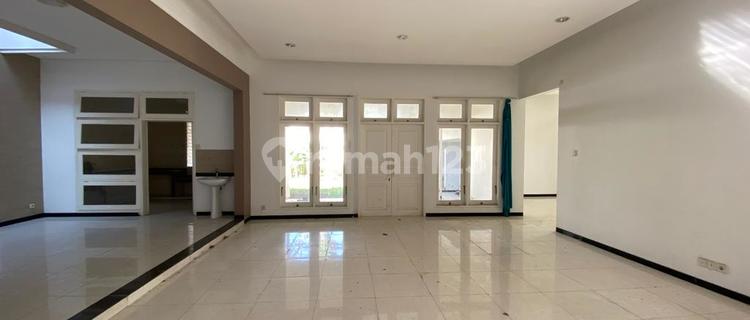 House for Rent in the City Center 1