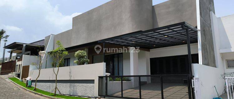 Disewakan Rumah Baru Full Furnish Panorama Candi Golf 1