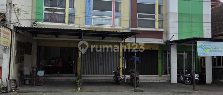 For Rent 2-Story Shop House in Salatiga City Center 1