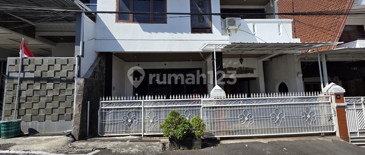 Disewakan Rumah Full Furnish Tengah Kota Bebas Banjir 1