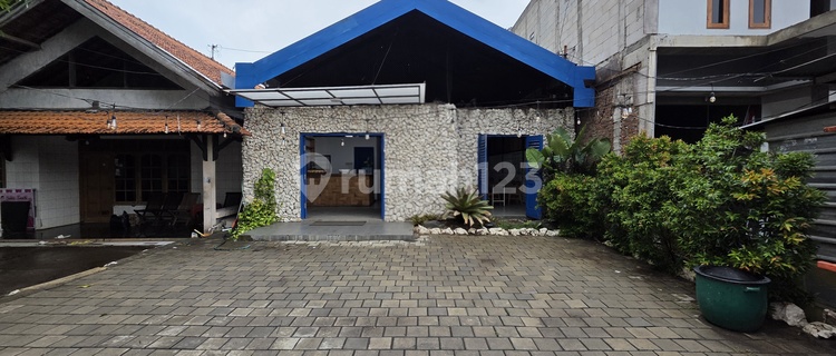 For Rent: Suitable Place for Cafe in Undip Tembalang Area 1