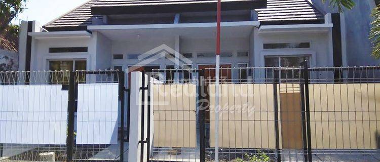 Rumah di Rejosari , Semarang Ln 0995  1