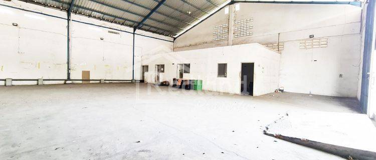 Gudang di Arteri Soekarno Hatta , Semarang Vn Si 5839  1