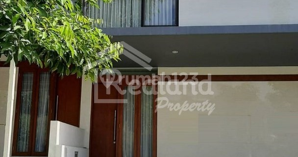 House in Akihiro Citrasun Garden, Semarang (Vn 1474S) 1