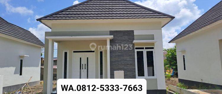 Wa. 0812 5333 7663 T sel , Rumah Dekat Kantor Dinas Kesehatan Kubu Raya 1