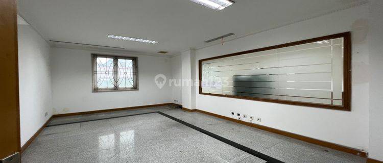 Dijual Ruko Gandeng 4 Pangeran Jayakarta Cocok Untuk Office 1