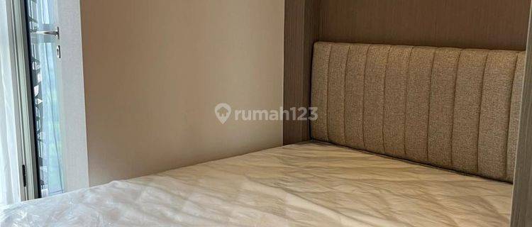 Diaewakan Apartemen Modern Gold Coast Tipe 1 Br Siap Huni  1
