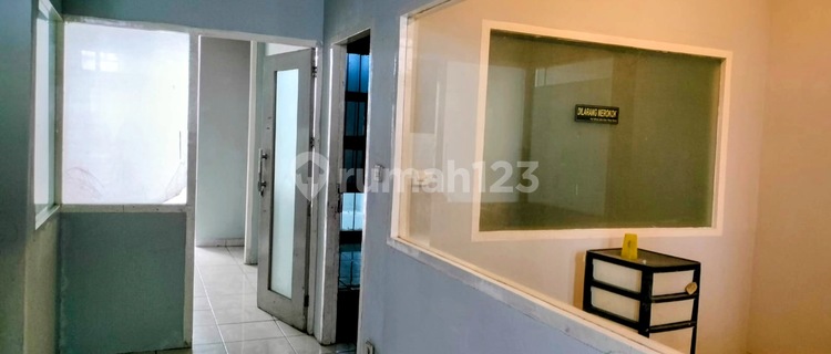 Strategic Sarijadi Shop House Near Densely Populated Residential Area and Campus 1