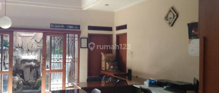 Karawitan Rumah2 Lantai Bisa Usaha Kuliner Kantoran Jual Cepat 1