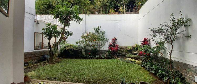 Cipaku Setiabudi Rumah 2 Lantai Lux Kokoh Siap Huni Lokasi Eksklusif Jual Cepat 1