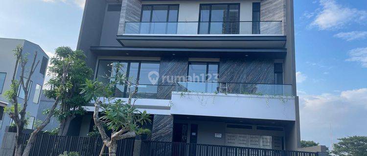 Rumah Baru Elite Mewah  Citraland Surabaya Barat Selangkah Ke PTC 1