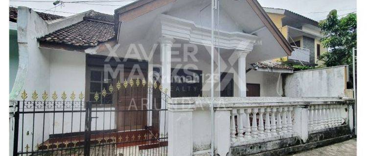 Rumah Lokasi Tengah Kota Cocok Buat Hunian atau Investasi 1