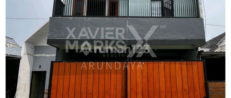 Rumah 2 Lantai Minimalis Modern Siap Huni Daerah Patrang 1