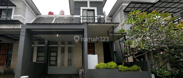 Kontrakan Rumah 2 Lantai Lokasi Tengah Kota Jember. Siap Huni 1