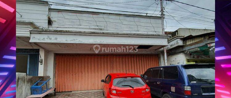 Gudang Luas Daerah Bondowoso Strategis Pinggir Jalan. Akses Truk Container 1