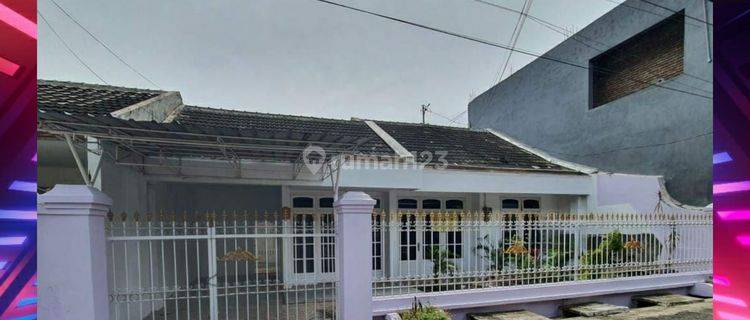 Dijual Murah Banting Harga. Rumah Lokasi Tengah Kota Dekat Pusat Perbelanjaan Lippo Mall 1