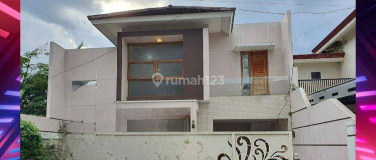 Rumah Modern Minimalis 2 Lantai dekat RS Subandi Jember. Free Semua Perabot 1