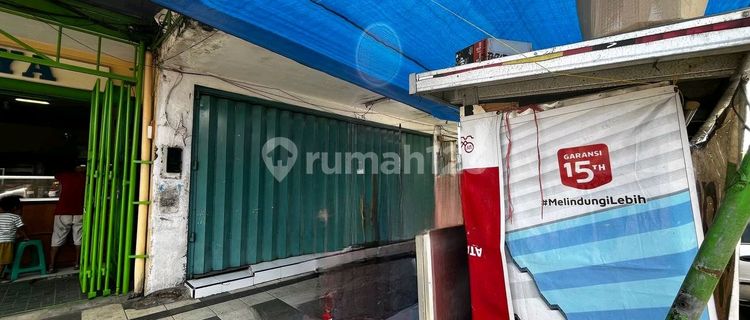 Rent 2-Story Shop House in Tanjung Market Area, Jember. Suitable for Business. 1