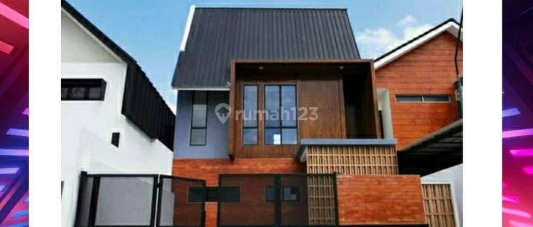 Rumah Modern Minimalis 2 Lantai di Perumahan Elit Dekat Transmart Jember 1