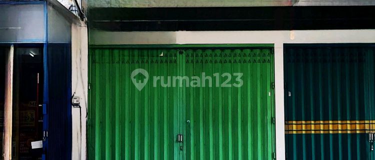 Affordable Shop House Rentals in Downtown Jember. Suitable for Any Business. 1