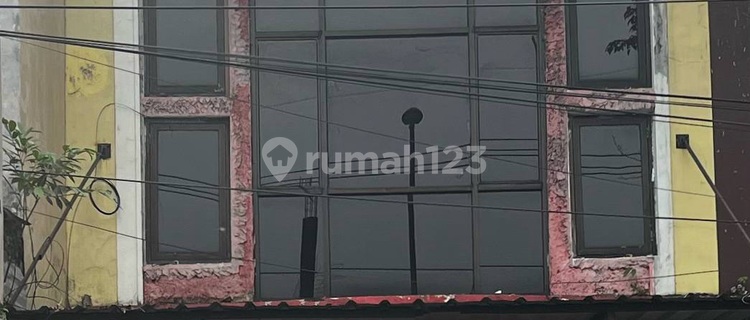 For Rent: 2-Story Shop House Ready for Use Near Muhammadiyah University Jember. 1