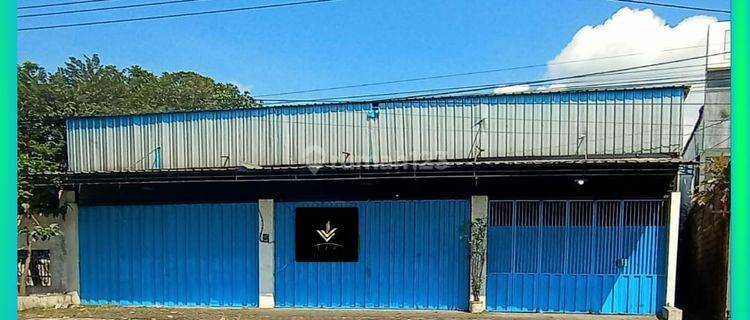 Ruko Cantik Pinggir Jalan Siap Pakai 1