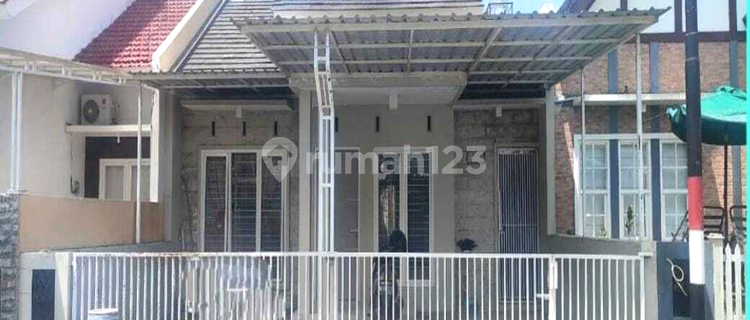 Dijual Rumah Cantik Siap Huni Tengah Kota 1