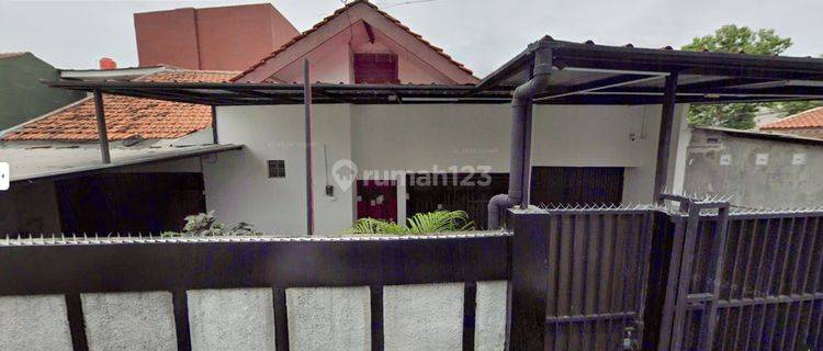 Rumah Hoek Dalam.komplek B P K Kebon Jeruk 1